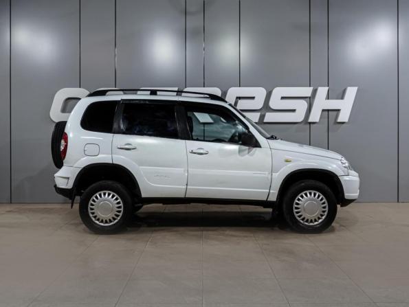 Chevrolet Niva I Рестайлинг с пробегом 2012 года, цена 569 000 рублей, 181585 км, внедорожник, Автокод Объявления