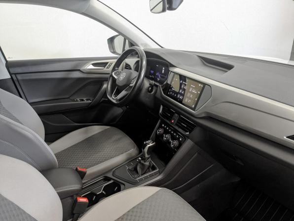 Volkswagen Taos I с пробегом 2022 года, цена 2 390 000 рублей, 95360 км, внедорожник, Автокод Объявления