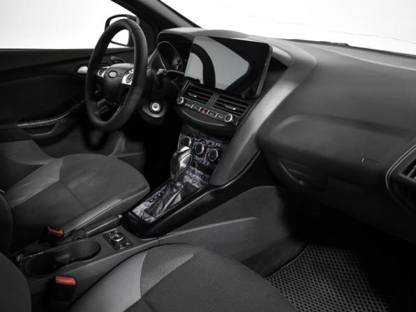 Ford Focus III с пробегом 2012 года, цена 560 000 рублей, 208705 км, хэтчбек, Автокод Объявления