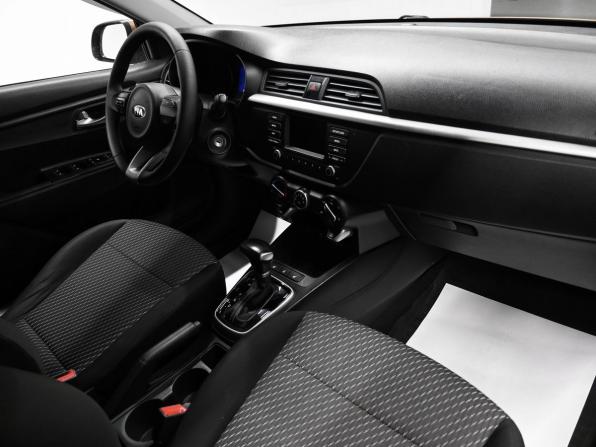 Kia Rio IV с пробегом 2019 года, цена 1 295 000 рублей, 194242 км, седан, Автокод Объявления
