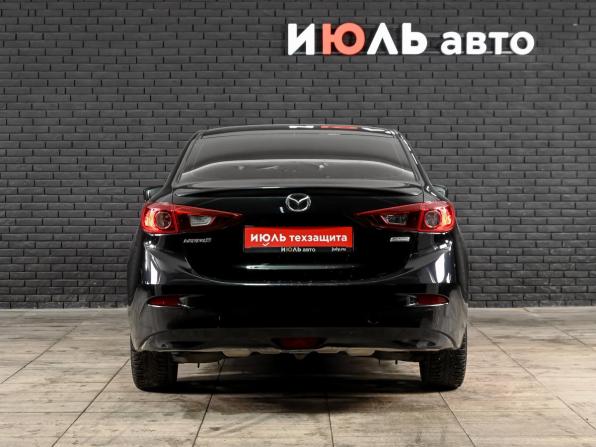 Mazda 3 III (BM) Рестайлинг с пробегом 2018 года, цена 1 630 000 рублей, 80504 км, седан, Автокод Объявления