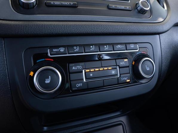 Volkswagen Tiguan I Рестайлинг с пробегом 2014 года, цена 1 279 000 рублей, 216077 км, внедорожник, Автокод Объявления