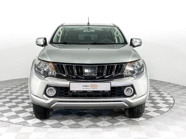 Mitsubishi L200 V с пробегом 2017 года, цена 2 499 000 рублей, 53287 км, offers.body_type.unknown, Автокод Объявления