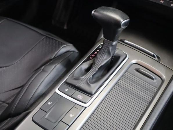 Kia Optima IV Рестайлинг с пробегом 2019 года, цена 1 913 400 рублей, 32175 км, седан, Автокод Объявления