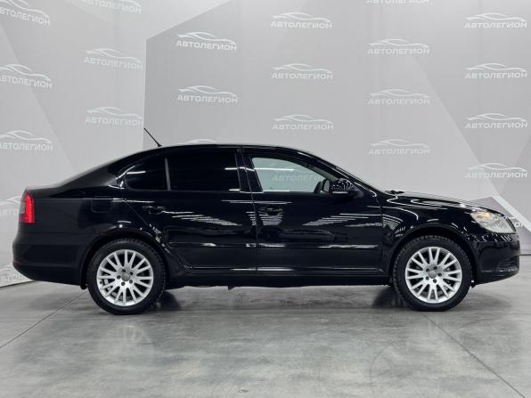 Skoda Octavia II (A5) Рестайлинг с пробегом 2012 года, цена 899 000 рублей, 270200 км, лифтбек, Автокод Объявления