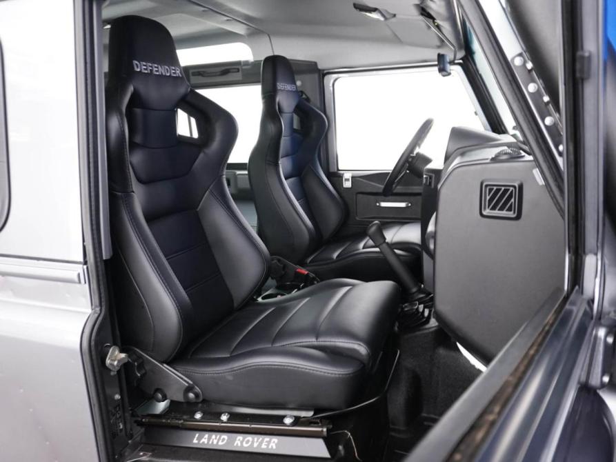 Land Rover Defender I Рестайлинг Москва  - изображение 7