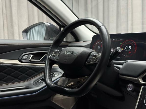 Exeed TXL I Рестайлинг с пробегом 2021 года, цена 2 379 000 рублей, 28698 км, внедорожник, Автокод Объявления