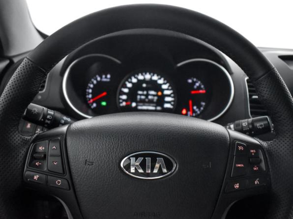 Kia Sorento II Рестайлинг с пробегом 2016 года, цена 1 100 000 рублей, 292113 км, внедорожник, Автокод Объявления
