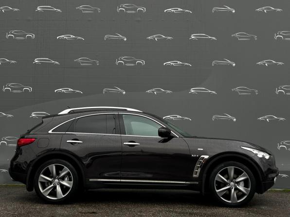 Infiniti QX70 с пробегом 2016 года, цена 2 299 000 рублей, 106800 км, внедорожник, Автокод Объявления