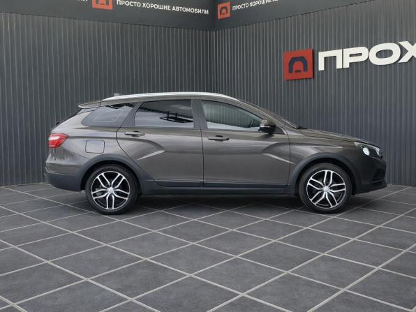 Lada (ВАЗ) Vesta I с пробегом 2021 года, цена 1 227 000 рублей, 66764 км, универсал, Автокод Объявления