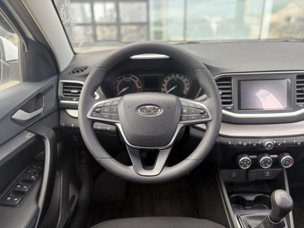 Lada (ВАЗ) Vesta I Рестайлинг (NG) с пробегом 2024 года, цена 1 135 000 рублей, 46687 км, седан, Автокод Объявления