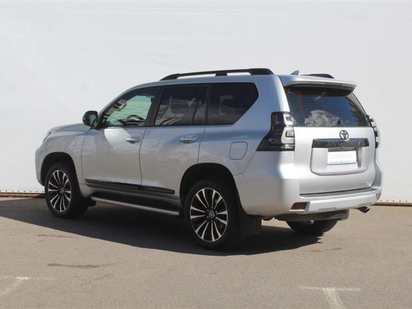 Toyota Land Cruiser Prado 150 Series Рестайлинг 3 с пробегом 2020 года, цена 5 750 000 рублей, 130659 км, внедорожник, Автокод Объявления
