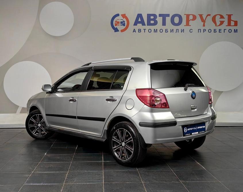 Geely MK Cross I Москва  - изображение 2