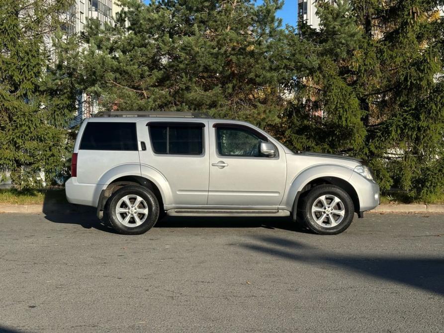 Nissan Pathfinder III Рестайлинг Санкт-Петербург  - изображение 5