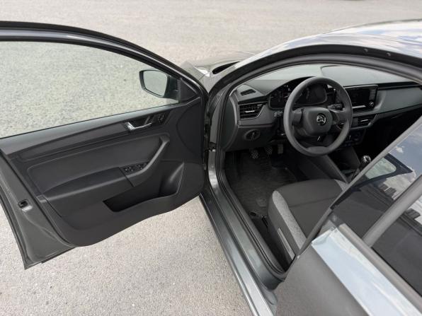 Skoda Rapid II с пробегом 2021 года, цена 1 549 000 рублей, 37842 км, лифтбек, Автокод Объявления