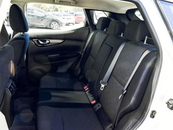 Nissan Qashqai II с пробегом 2018 года, цена 1 554 000 рублей, 112000 км, внедорожник, Автокод Объявления