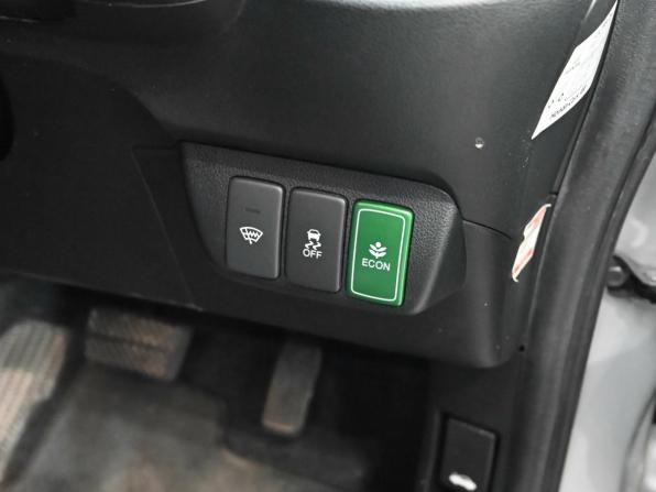 Honda Fit Shuttle I с пробегом 2012 года, цена 1 000 000 рублей, 137276 км, универсал, Автокод Объявления