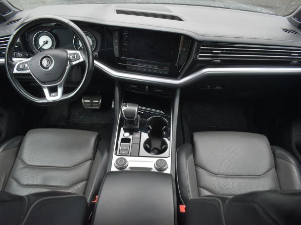 Volkswagen Touareg III с пробегом 2018 года, цена 3 880 000 рублей, 94900 км, внедорожник, Автокод Объявления