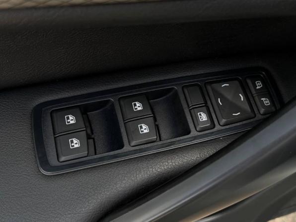 Lada (ВАЗ) Vesta I Рестайлинг (NG) с пробегом 2023 года, цена 1 229 000 рублей, 38423 км, седан, Автокод Объявления