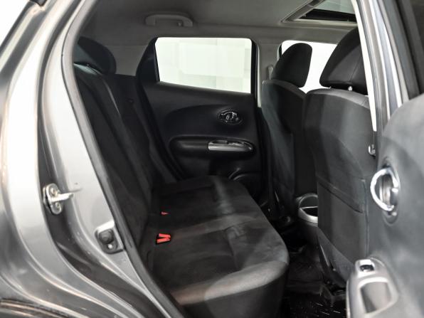 Nissan Juke I Рестайлинг с пробегом 2015 года, цена 1 000 000 рублей, 175441 км, внедорожник, Автокод Объявления