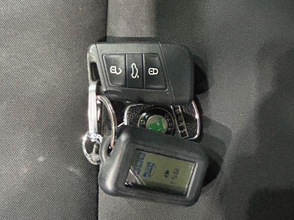 Skoda Karoq I с пробегом 2022 года, цена 2 199 000 рублей, 162233 км, внедорожник, Автокод Объявления