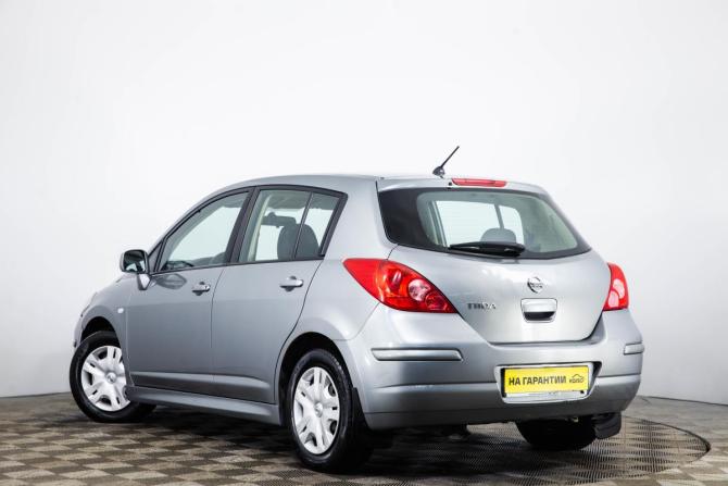 Nissan Tiida I Рестайлинг с пробегом 2012 года, цена 769 000 рублей, 262600 км, хэтчбек, Автокод Объявления
