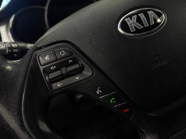 Kia Ceed II с пробегом 2013 года, цена 1 370 000 рублей, 71661 км, хэтчбек, Автокод Объявления