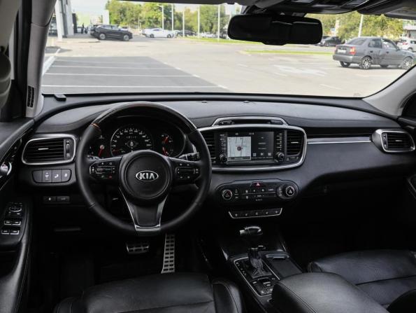 Kia Sorento III Prime с пробегом 2017 года, цена 2 199 000 рублей, 343987 км, внедорожник, Автокод Объявления
