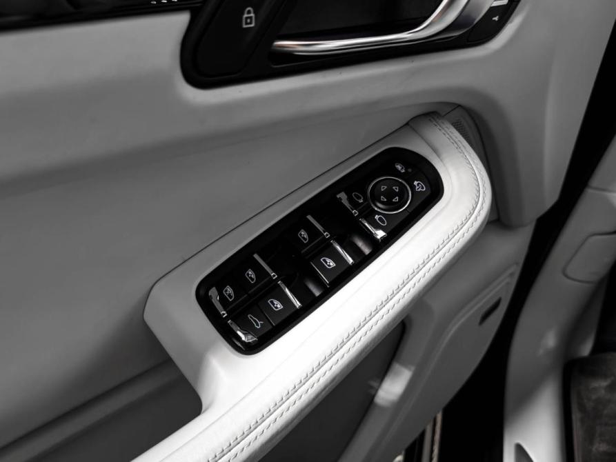 Porsche Macan I Рестайлинг Санкт-Петербург  - изображение 8
