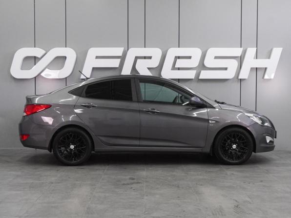 Hyundai Solaris I Рестайлинг с пробегом 2016 года, цена 1 219 000 рублей, 62425 км, седан, Автокод Объявления