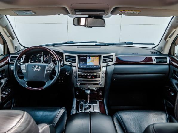 Lexus LX III Рестайлинг с пробегом 2013 года, цена 5 700 000 рублей, 76317 км, внедорожник, Автокод Объявления