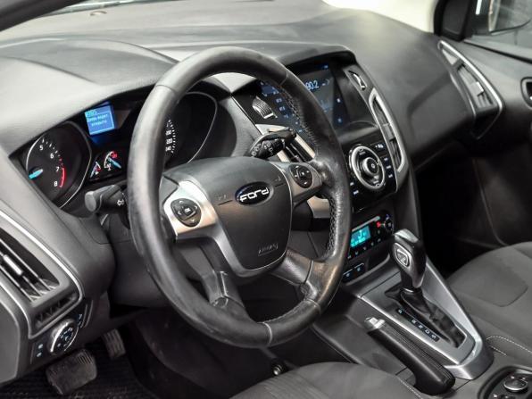 Ford Focus III с пробегом 2014 года, цена 930 000 рублей, 174733 км, хэтчбек, Автокод Объявления