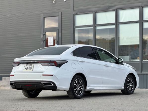Omoda S5 с пробегом 2023 года, цена 1 250 000 рублей, 38882 км, седан, Автокод Объявления