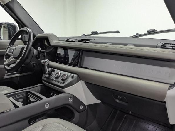 Land Rover Defender II с пробегом 2021 года, цена 4 800 000 рублей, 117553 км, внедорожник, Автокод Объявления