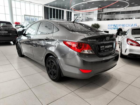 Hyundai Solaris I с пробегом 2013 года, цена 650 000 рублей, 229191 км, седан, Автокод Объявления