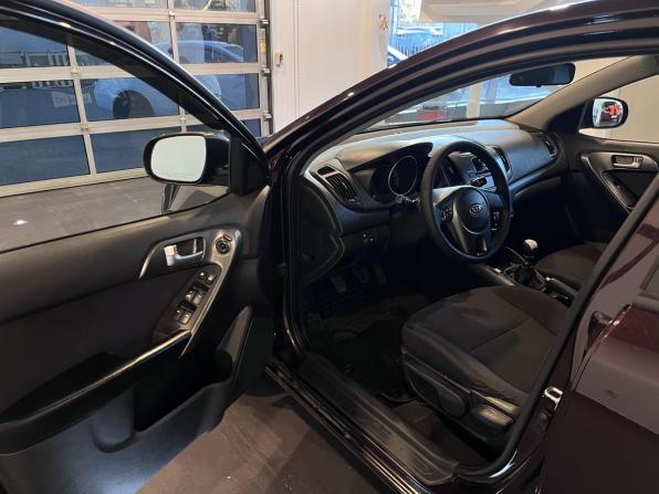 Kia Cerato II с пробегом 2011 года, цена 734 000 рублей, 192582 км, седан, Автокод Объявления