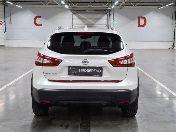 Nissan Qashqai II с пробегом 2017 года, цена 1 835 000 рублей, 98020 км, внедорожник, Автокод Объявления