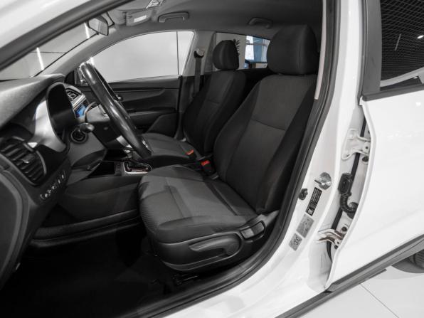 Kia Rio IV Рестайлинг с пробегом 2021 года, цена 1 595 000 рублей, 60091 км, хэтчбек, Автокод Объявления