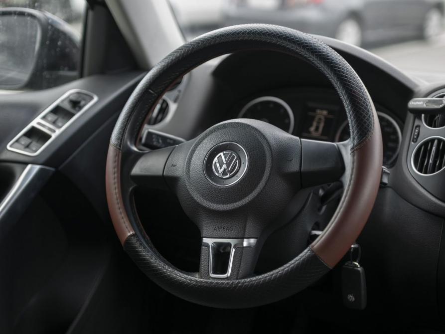 Volkswagen Tiguan I Рестайлинг Курган  - изображение 12