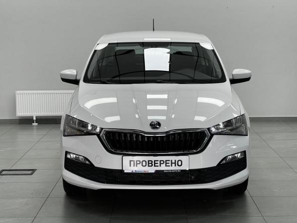 Skoda Rapid II с пробегом 2021 года, цена 1 699 000 рублей, 77010 км, лифтбек, Автокод Объявления