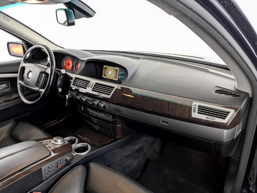BMW 7 серии IV (E65/E66) Рестайлинг Москва  - изображение 11