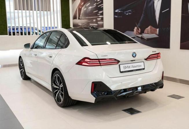 Новый BMW 5 серии VIII (G60/G61/G68) 2025 года, цена 10 949 900 рублей, седан, Автокод Объявления