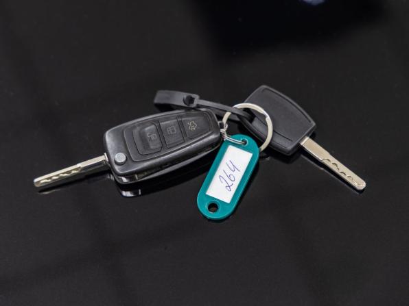 Ford Focus III с пробегом 2012 года, цена 878 000 рублей, 115207 км, универсал, Автокод Объявления