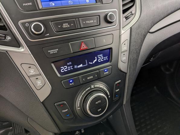 Hyundai Santa Fe III Рестайлинг с пробегом 2017 года, цена 2 450 000 рублей, 132470 км, внедорожник, Автокод Объявления
