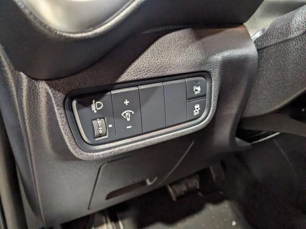 Kia Soul III с пробегом 2020 года, цена 1 860 000 рублей, 97217 км, хэтчбек, Автокод Объявления