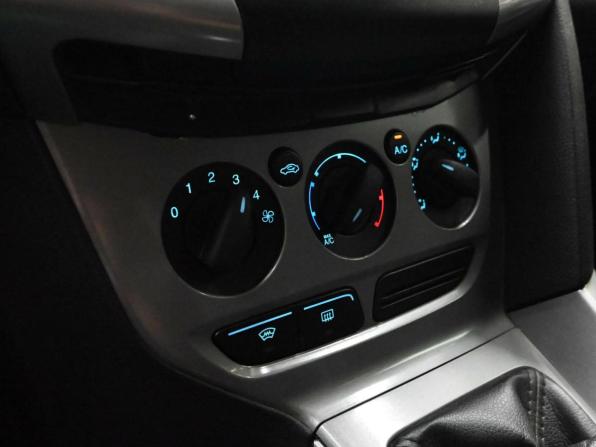 Ford Focus III с пробегом 2012 года, цена 800 000 рублей, 178221 км, хэтчбек, Автокод Объявления
