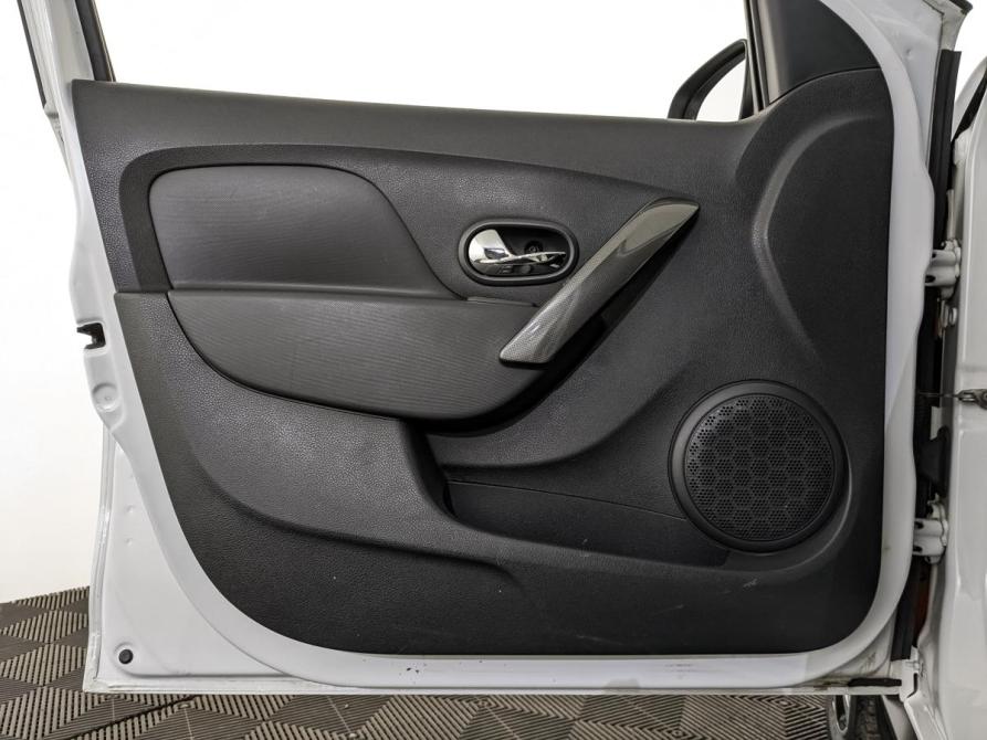 Renault Sandero II Рестайлинг Москва  - изображение 19
