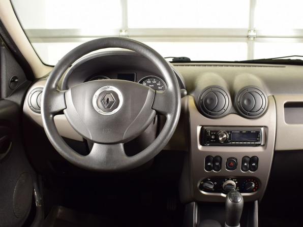 Renault Logan I Рестайлинг с пробегом 2011 года, цена 695 995 рублей, 59695 км, седан, Автокод Объявления