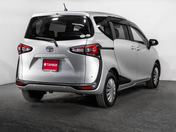 Toyota Sienta II Рестайлинг с пробегом 2018 года, цена 1 349 500 рублей, 128303 км, компактвэн, Автокод Объявления