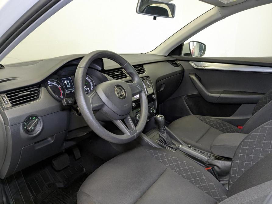 Skoda Octavia III (A7) Рестайлинг Москва  - изображение 16